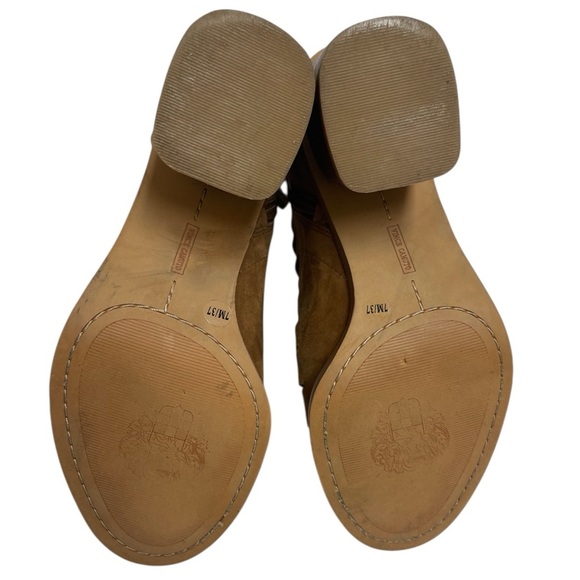 VINCE CAMUTO TORINDI SUEDE & LEATHER LACE UP PEEP TOE BOHEMIAN BOOTIES SZ 7 M - Picture 4 of 16
